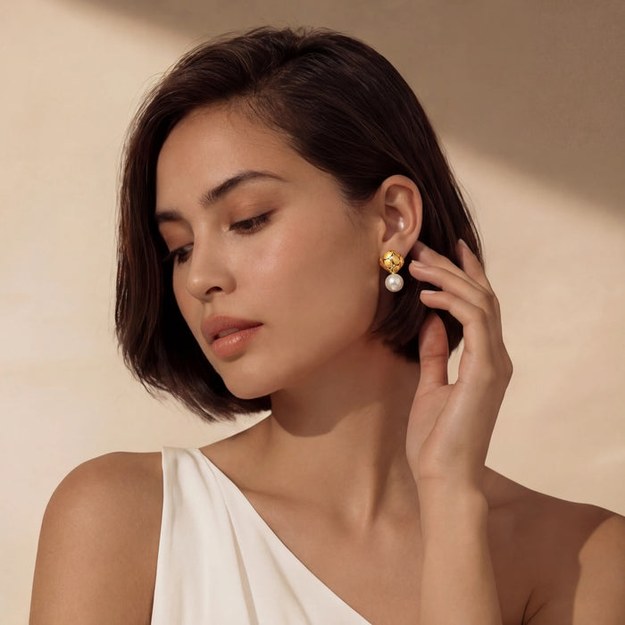 Korali Pearl Earrings