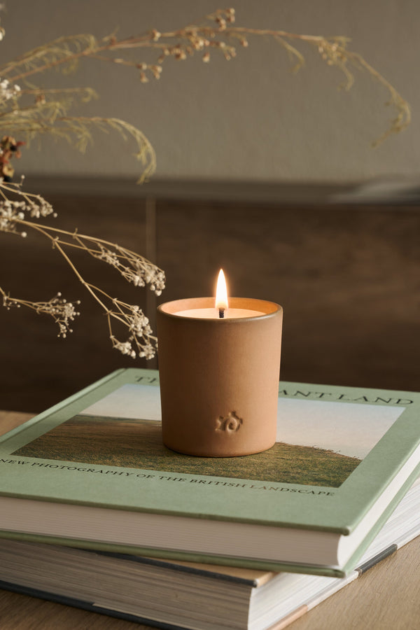 Jazmín Tropical Aromatherapy Candle